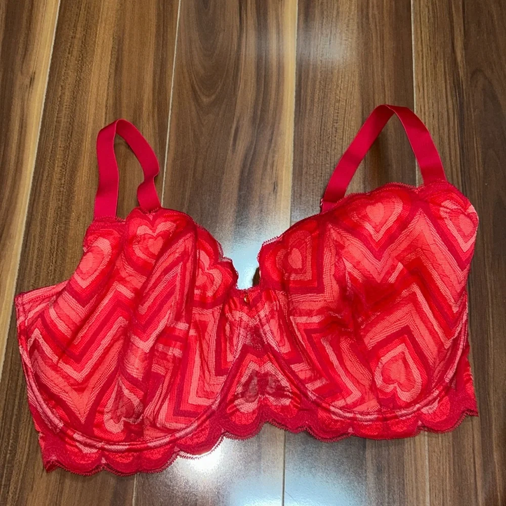 40I Adore me lightly lined heart lace print bra Amorina contour plus